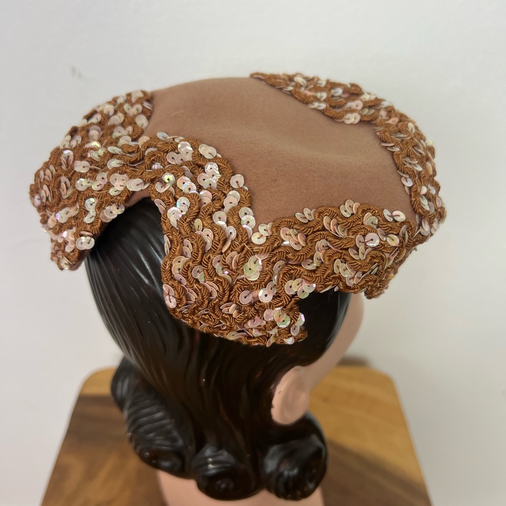 1950’s 50s Vintage Elegant Brown Wool Felt Sequin Sequined Soutache Women's Hat - Picture 7 of 16